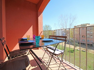 Apartment Apartment in Empuriabrava near Sandy Beach - Outdoor photo 3