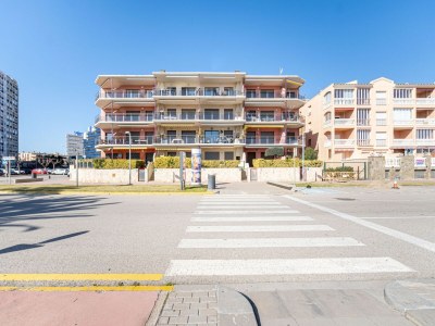 Apartment Apartment in Empuriabrava with Sea Views - Outdoor photo 9