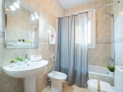 Villa Villa in Empuriabrava mit Privatpool - Features photo 25