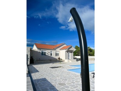 Holiday house Holiday Home Marija with pool - Outdoor photo 5