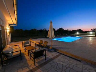 Holiday house Holiday Home Marija with pool - Outdoor photo 18