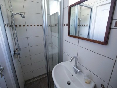 Holiday house Wunderschöner Ferienbungalow in Sint Maartenszee - Outdoor photo 14