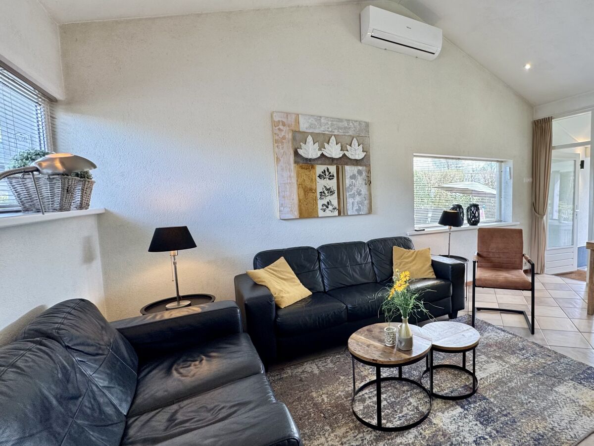 Holiday house Zeewaard 37 - Outdoor photo 3