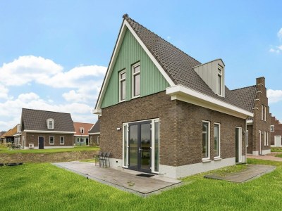 Holiday park Holiday Home in Medemblik with Private Jetty - Outdoor photo 2