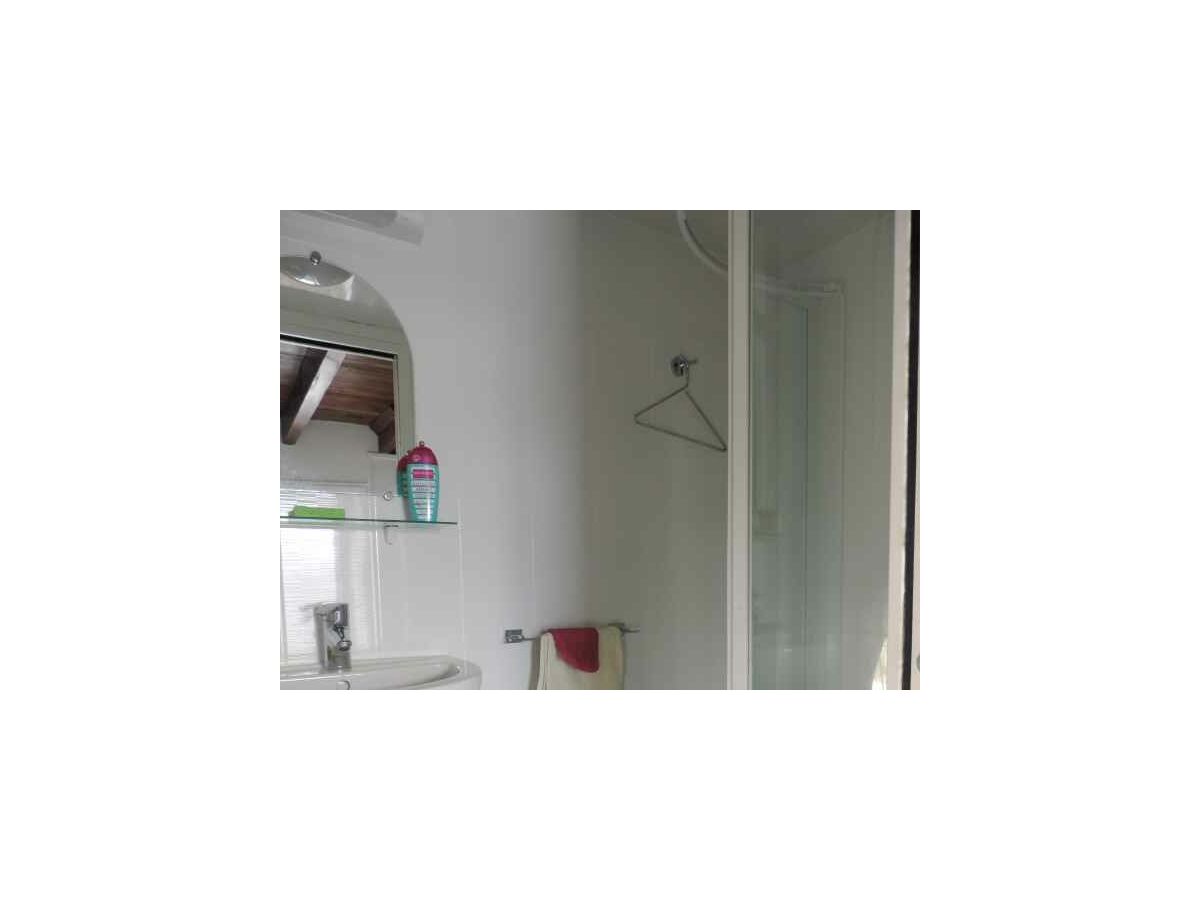 Holiday house No title