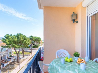 Apartment Apartment in Empuriabrava near Sandy Beach - Outdoor photo 5