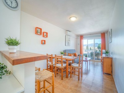 Apartment Apartment in Empuriabrava near Sandy Beach - Features photo 9