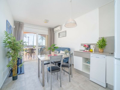 Apartment Apartment in Empuriabrava with Sea Views - Features photo 13