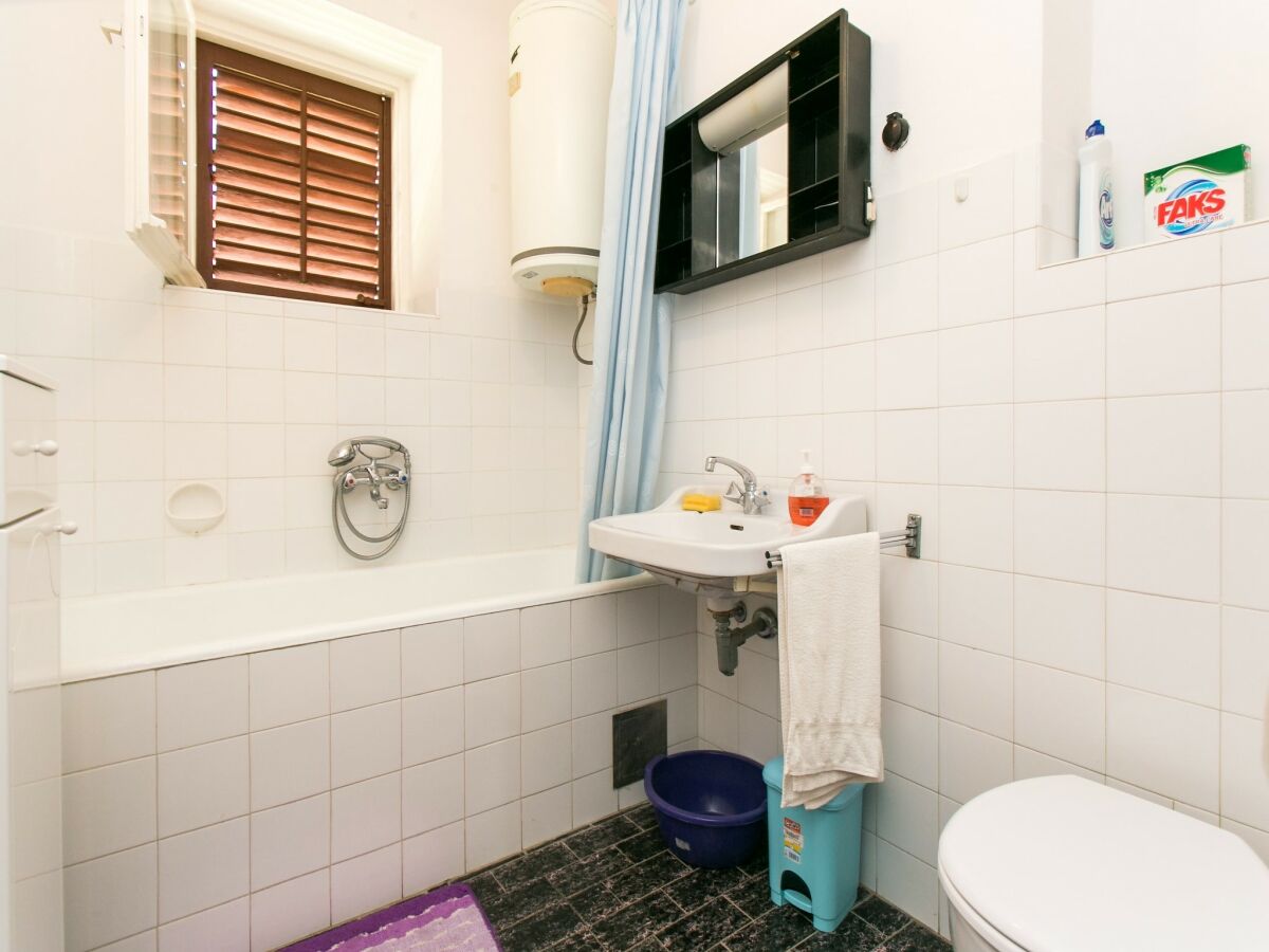 Apartment Guest House Bridge View - Studio with Balcony and Sea View - Features photo 5