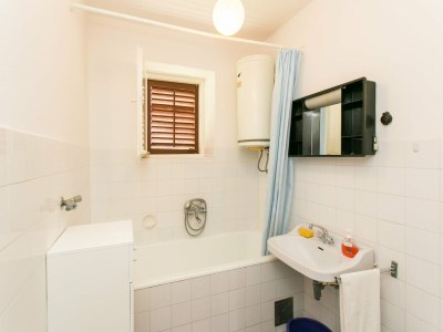 Apartment Guest House Bridge View - Studio with Balcony and Sea View - Features photo 6