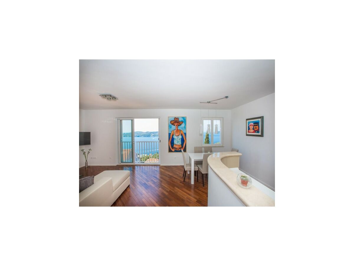 Apartment Apartments Nina - Two-Bedroom Apartment with Balcony and Sea View (Orašac) - Features photo 4
