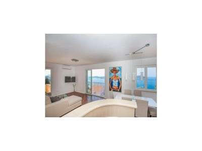 Apartment Apartments Nina - Two-Bedroom Apartment with Balcony and Sea View (Orašac) - Features photo 16