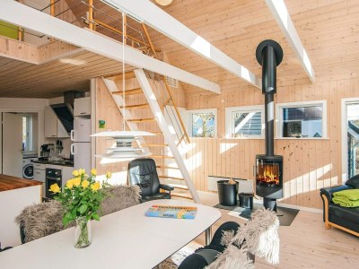 Holiday house 4 star holiday home in - Outdoor photo 9