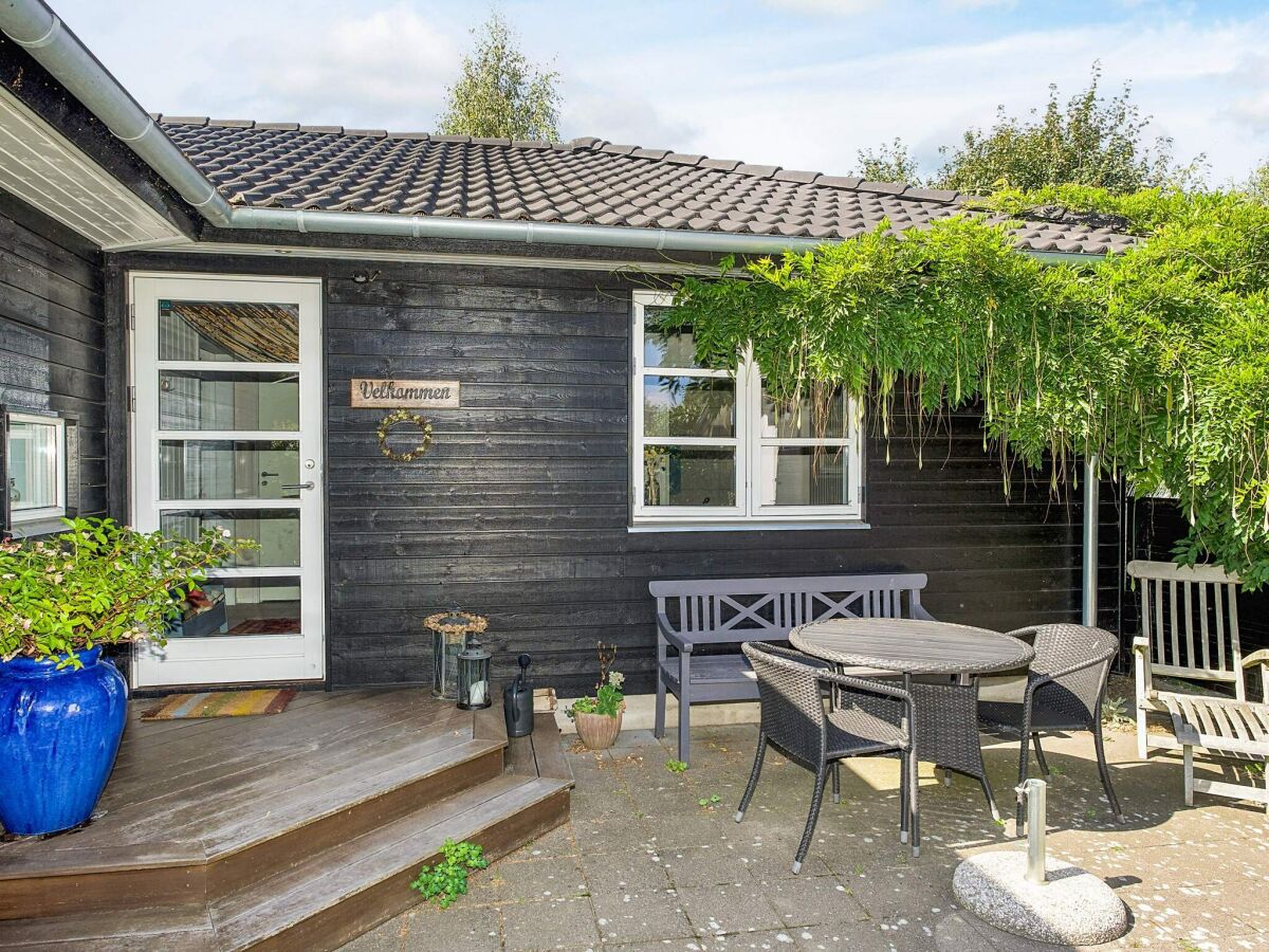 Holiday house 4 star holiday home in - Outdoor photo 4