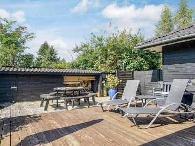 Holiday house 4 star holiday home in - Outdoor photo 7