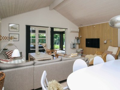 Holiday house 4 star holiday home in - Outdoor photo 9