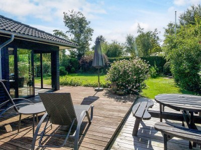 Holiday house 4 star holiday home in - Outdoor photo 11