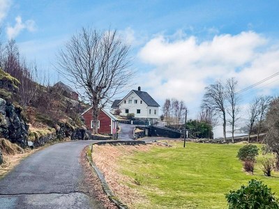 Holiday house 8 Personen Ferienhaus in hauglandshella - Outdoor photo 2