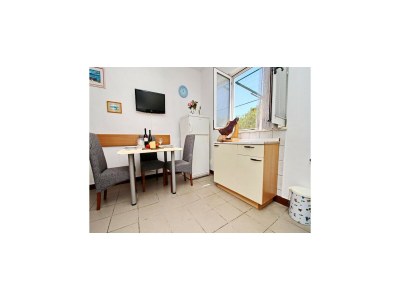 Apartment Apartments Neven - One Bedroom Apartment with Terrace and Garden View (A2) - Features photo 2