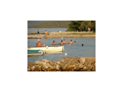 Apartment Apartments Neven - One Bedroom Apartment with Terrace and Garden View (A2) - Outdoor photo 8