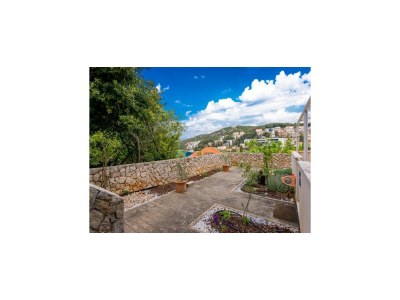 Apartment Feel Good Apartment - Two-Bedroom Apartment with Terrace and Garden View in Dubrovnik - Apartment