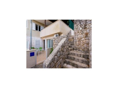 Apartment Feel Good Apartment - Two-Bedroom Apartment with Terrace and Garden View - Outdoor photo 2