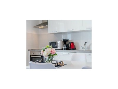 Apartment Apartment KLM - Two Bedroom Apartment - Features photo 9