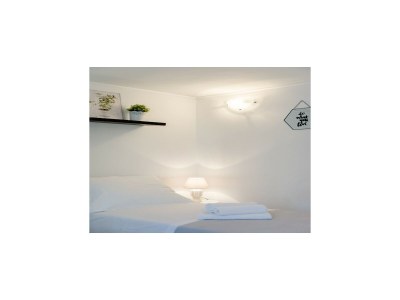 Apartment Apartment KLM - Two Bedroom Apartment - Features photo 19