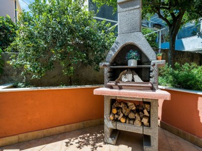 Apartment Apartment Veronika - One Bedroom Apartment with Terrace - Outdoor photo 32