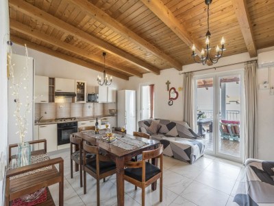 Apartment Apartment Keko - Three Bedroom Apartment with Terrace - Features photo 9