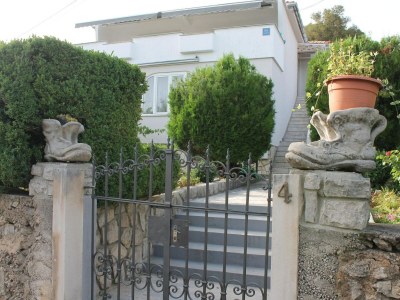 Apartment Serene Sea View Krk Apartment with Balcony - Two Bedroom Apartment with Sea View and Balcony - Outdoor photo 4