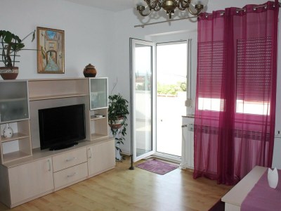 Apartment Serene Sea View Krk Apartment with Balcony - Two Bedroom Apartment with Sea View and Balcony - Features photo 7