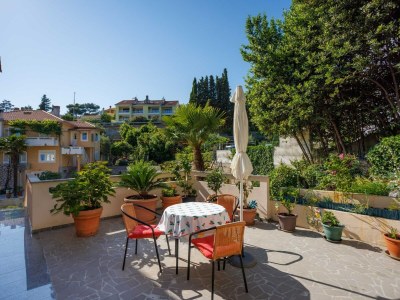 Apartment Beachfront Cozy Krk Apartment with Balcony - One Bedroom Apartment with Balcony - Outdoor photo 6