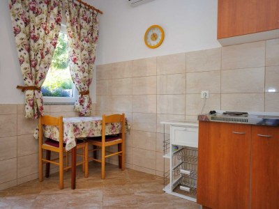 Apartment Beachfront Cozy Krk Apartment with Balcony - One Bedroom Apartment with Balcony - Features photo 14