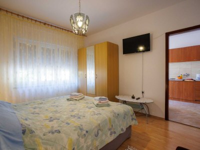 Apartment Beachfront Cozy Krk Apartment with Balcony - One Bedroom Apartment with Balcony - Features photo 15