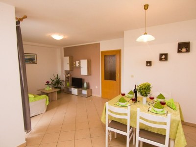 Apartment Refined and Timeless Krk Apartment with Terrace - Two Bedroom Apartment with Terrace - Features photo 6