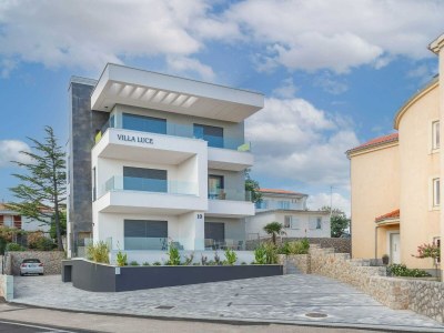 Apartment Luxury Beachfront Krk Apartments with Terrace - Studio Apartment with Terrace in Vrh - Apartment