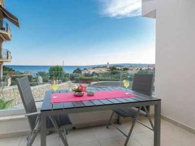 Apartment Luxury Beachfront Krk Apartments with Terrace - Studio Apartment with Terrace - Outdoor photo 18