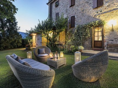 Farmhouse Family Villa close to Beaches and Lucca - Outdoor photo 9