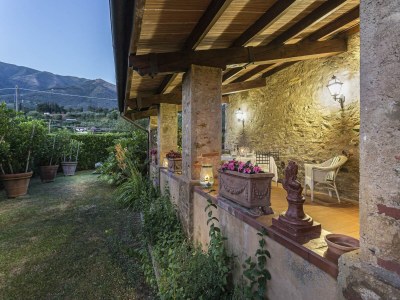 Farmhouse Family Villa close to Beaches and Lucca - Outdoor photo 24