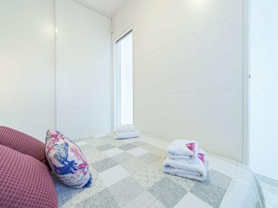 Apartment Stylish beachfront apartment in Ampuriabrava - Features photo 16