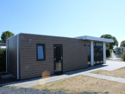 Holiday park Stilvolles Chalet mit Teichblick - Outdoor photo 5