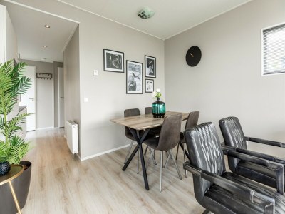 Holiday park Stilvolles Chalet mit Teichblick - Features photo 6