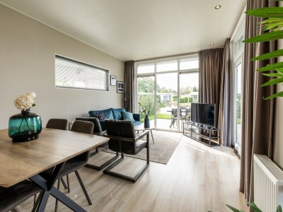 Holiday park Stilvolles Chalet mit Teichblick - Features photo 11