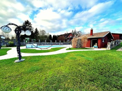 Holiday house Ferienhaus MILA - mit Pool, Sauna, Whirlwanne, 5000qm Privatgelände und Bolzplatz - Outdoor photo 3