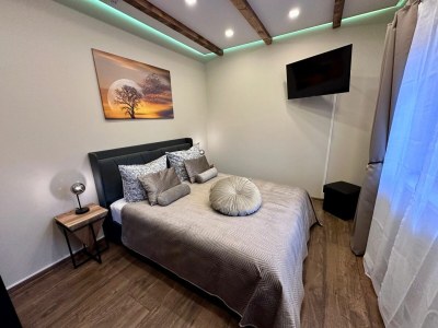 Holiday house Ferienhaus MILA - mit Pool, Sauna, Whirlwanne, 5000qm Privatgelände und Bolzplatz - Features photo 34