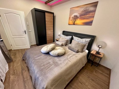 Holiday house Ferienhaus MILA - mit Pool, Sauna, Whirlwanne, 5000qm Privatgelände und Bolzplatz - Features photo 35