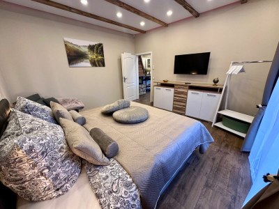 Holiday house Ferienhaus MILA - mit Pool, Sauna, Whirlwanne, 5000qm Privatgelände und Bolzplatz - Features photo 38