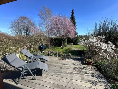 Holiday apartment Haus Ostseesprung - Fewo Sarah Hochparterre gratis WLAN, Parkplatz und gem. Garten - Outdoor photo 7