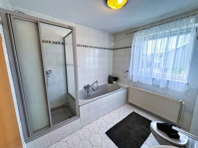 Holiday apartment Haus Ostseesprung - Fewo Sarah Hochparterre gratis WLAN, Parkplatz und gem. Garten - Outdoor photo 11